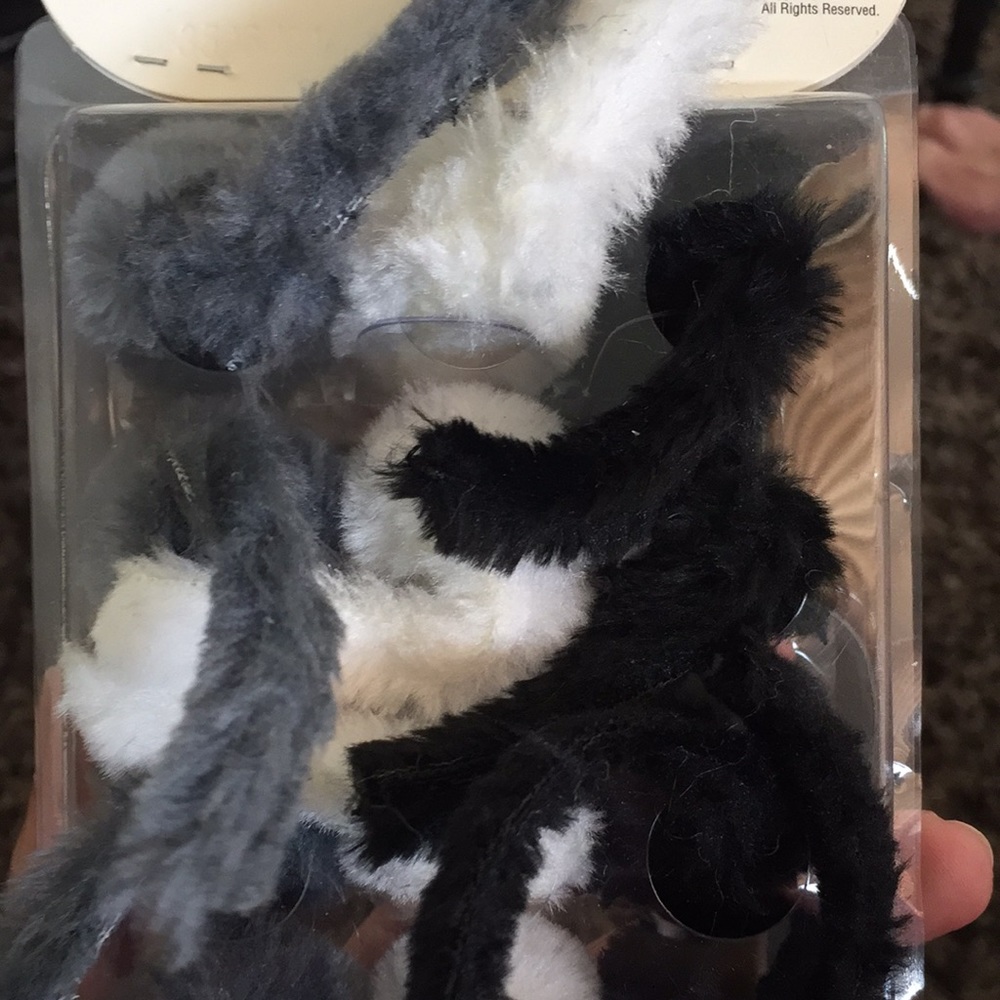 Leaps & Bounds Catnip Furry Mice 12 Pack Brand New In Package - Picture 5 of 5